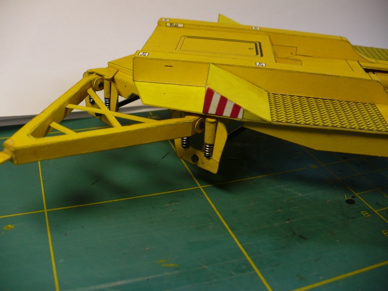 Transporta P-50 žlutá (Plná velikost v novém okně) Transporta P-50 žlutá
