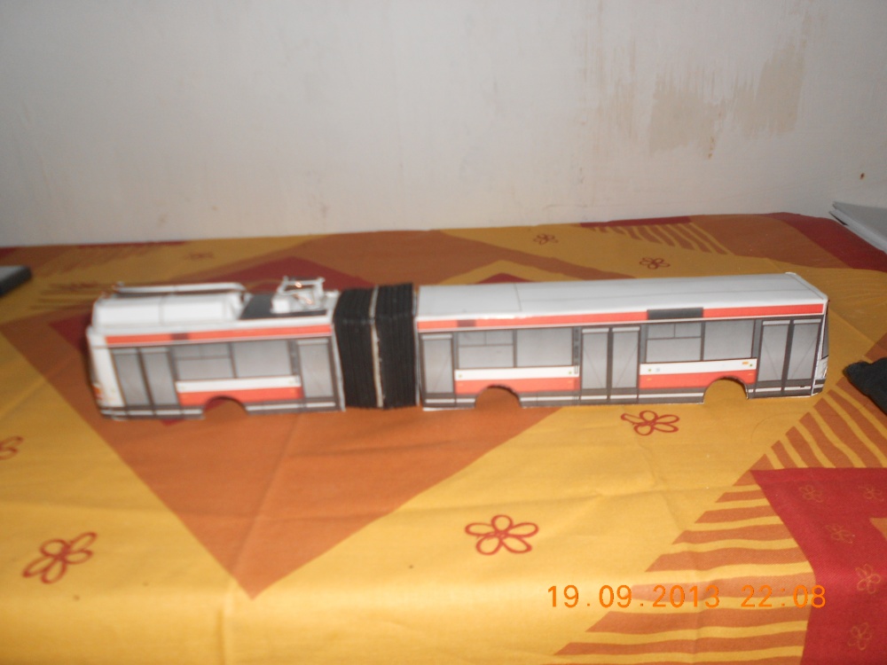 218416