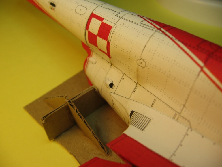 TS-11 Iskra (Plná velikost v novém okně) TS-11 Iskra