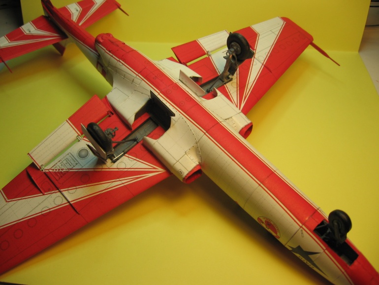 TS-11 Iskra (Plná velikost v novém okně) TS-11 Iskra