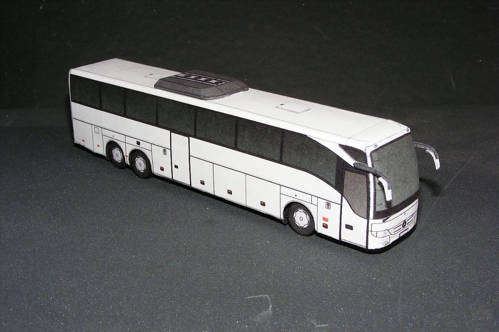 Mercedes-Benz Tourismo L (Plná velikost v novém okně) Mercedes-Benz Tourismo L