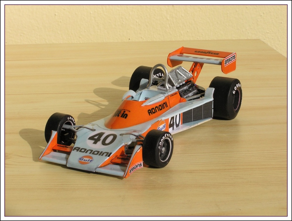 Tyrrell 007 (Plná velikost v novém okně) Tyrrell 007