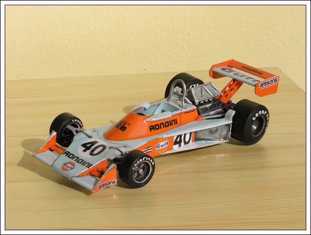 Tyrrell 007 (Plná velikost v novém okně) Tyrrell 007