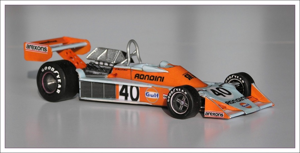 Tyrrell 007 (Plná velikost v novém okně) Tyrrell 007
