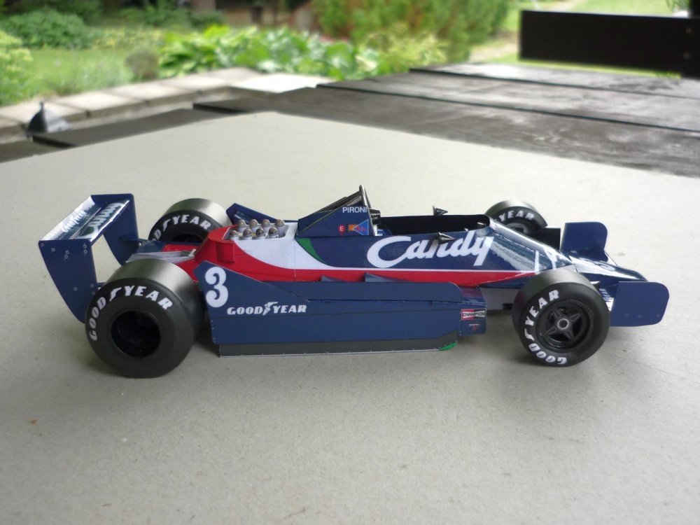 Tyrrell 009 - Didier Pironi - GP Monako 79 (Plná velikost v novém okně) Tyrrell 009 - Didier Pironi - GP Monako 79