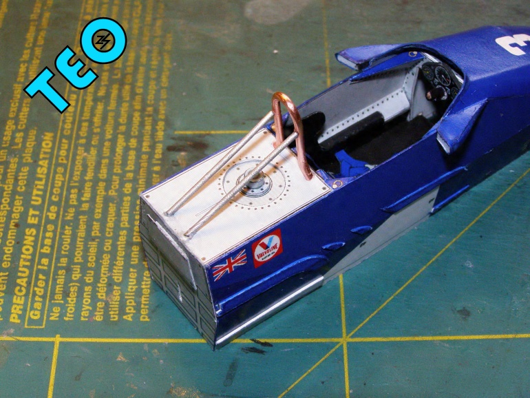 Tyrrell 011 (Plná velikost v novém okně) Tyrrell 011