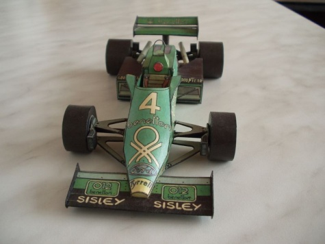 Tyrrell 011 Tyrrell 011
