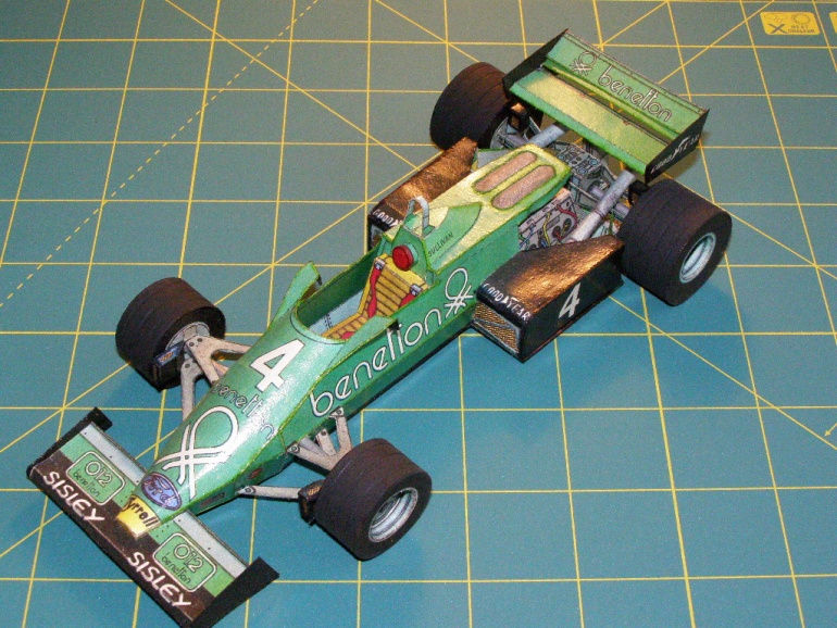 Tyrrell 011B (Pln� velikost v nov�m okn�) Tyrrell 011B