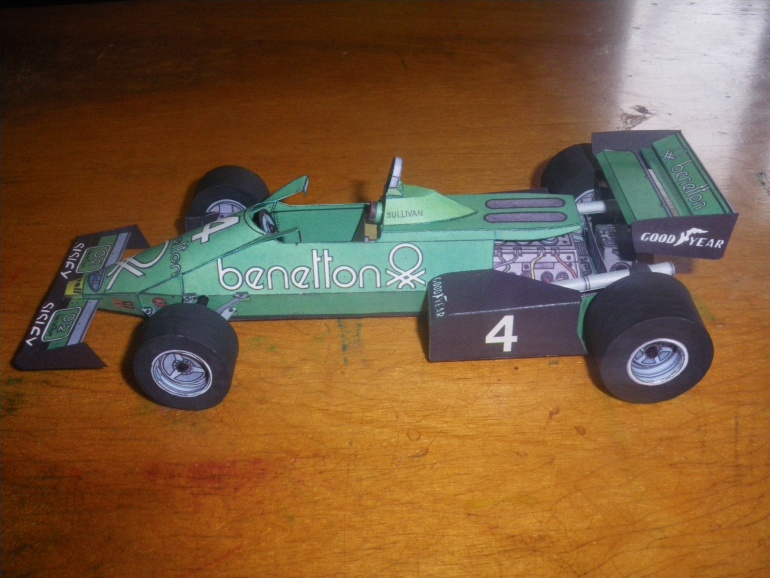 Tyrrell 011B (Plná velikost v novém okně) Tyrrell 011B