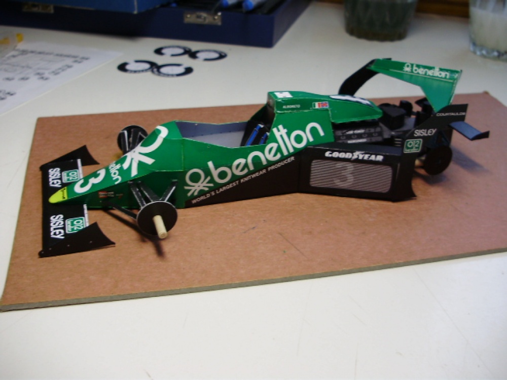Tyrrell 012/1 - 1983 (Plná velikost v novém okně) Tyrrell 012/1 - 1983