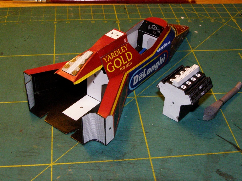 Tyrrell 012 Ford (Plná velikost v novém okně) Tyrrell 012 Ford