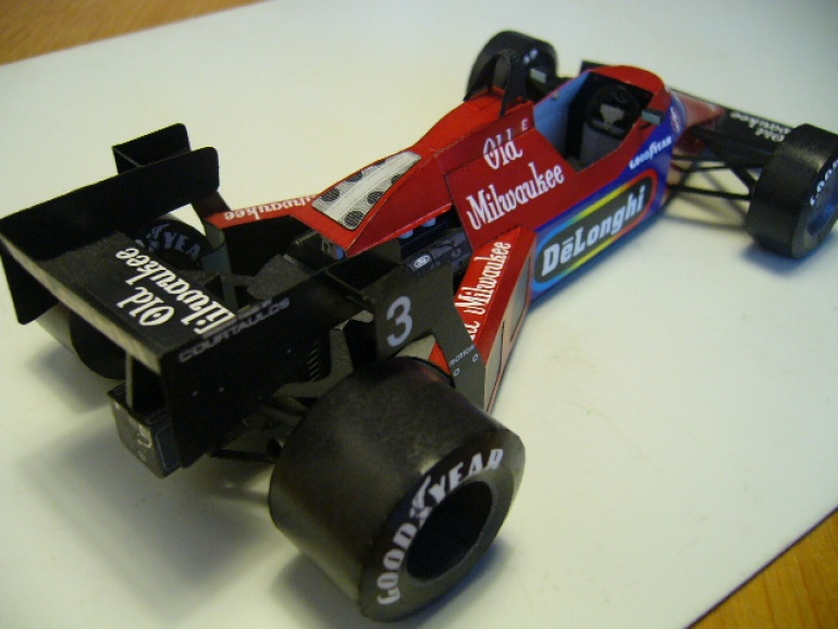 Tyrrell 012 Ford (Plná velikost v novém okně) Tyrrell 012 Ford