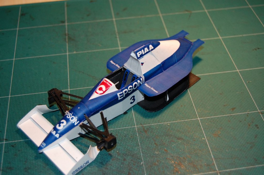 Tyrrell 018 1989-1990 (Plná velikost v novém okně) Tyrrell 018 1989-1990