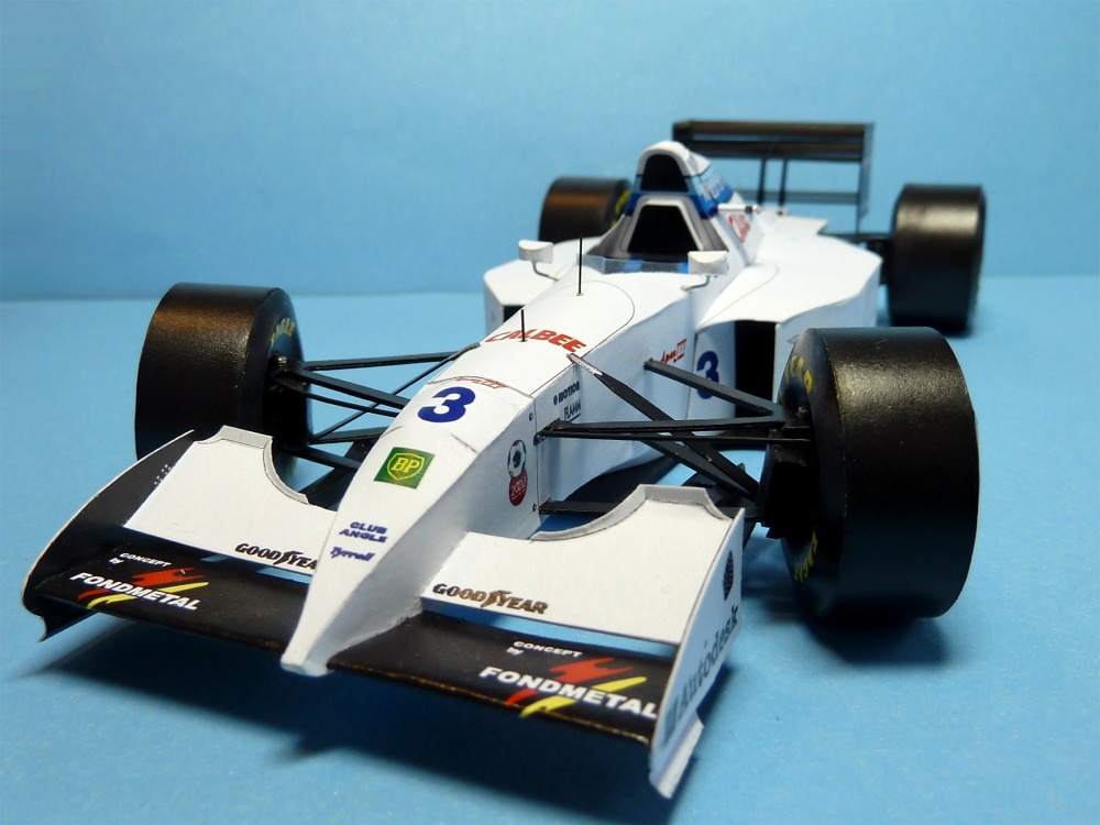 Tyrrell 022 U.Katayama (Plná velikost v novém okně) Tyrrell 022 U.Katayama