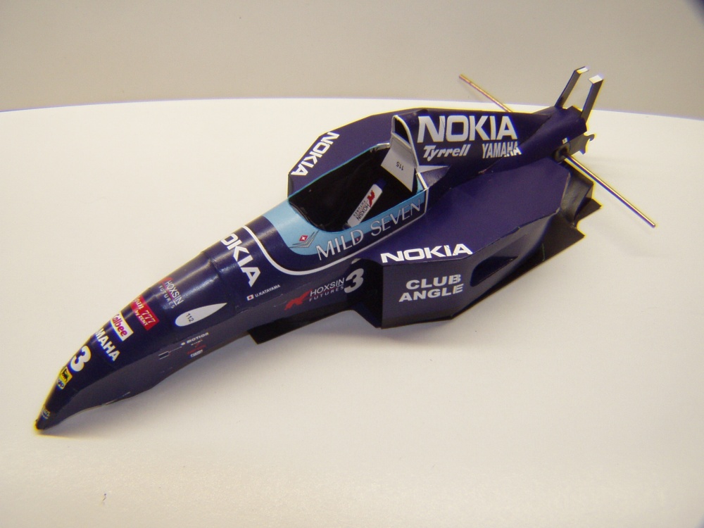 Tyrrell 023, 1995, U. Katayama, GP Brazílie (Plná velikost v novém okně) Tyrrell 023, 1995, U. Katayama, GP Brazílie