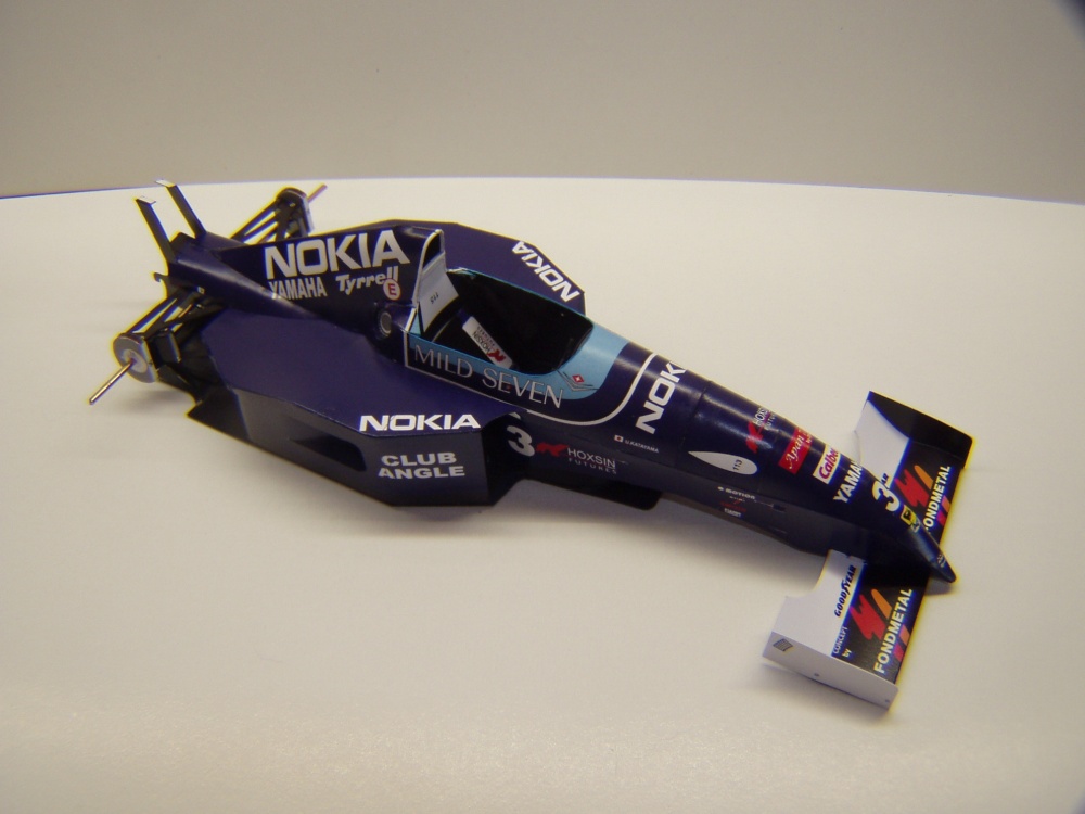 Tyrrell 023, 1995, U. Katayama, GP Brazílie (Plná velikost v novém okně) Tyrrell 023, 1995, U. Katayama, GP Brazílie