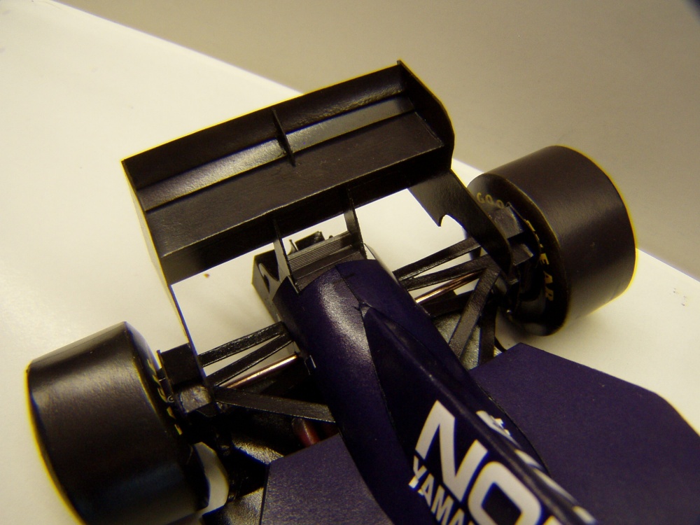 Tyrrell 023, 1995, U. Katayama, GP Brazílie (Plná velikost v novém okně) Tyrrell 023, 1995, U. Katayama, GP Brazílie