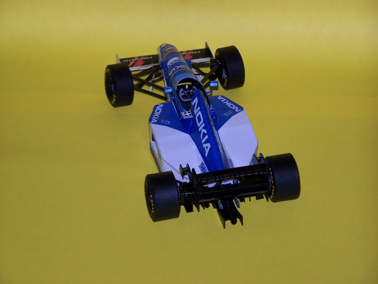 Tyrrell 023, Mika Salo 1995 (Plná velikost v novém okně) Tyrrell 023, Mika Salo 1995