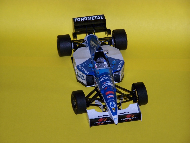 Tyrrell 023, Mika Salo 1995 (Plná velikost v novém okně) Tyrrell 023, Mika Salo 1995