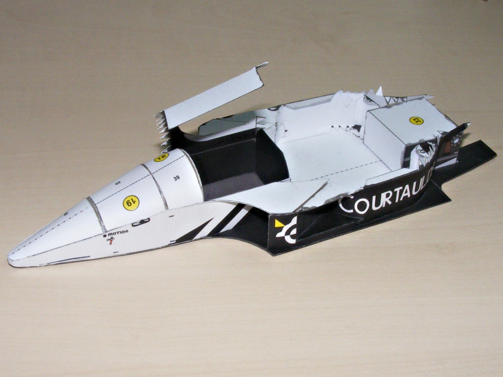 Tyrrell DG 016