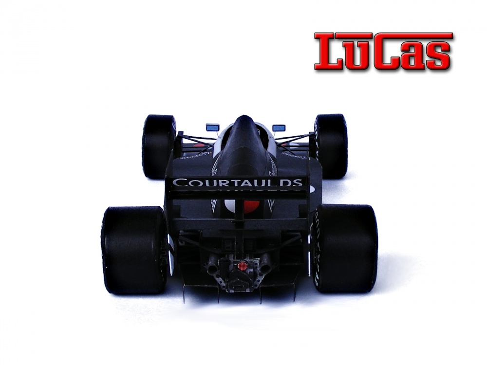 Tyrrell DG 016 (Plná velikost v novém okně) Tyrrell DG 016