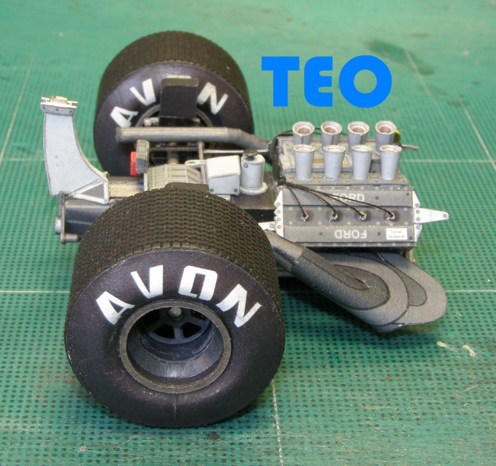 Tyrrell 011.81 trojverze (Plná velikost v novém okně) Tyrrell 011.81 trojverze