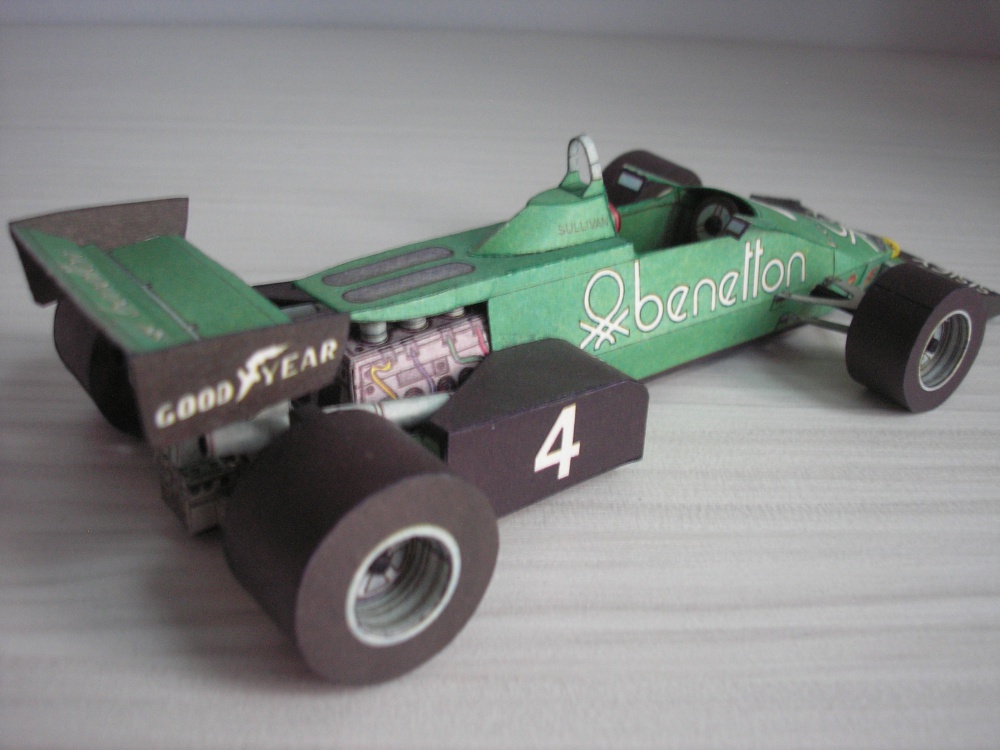 Tyrrell 011B (Plná velikost v novém okně) Tyrrell 011B