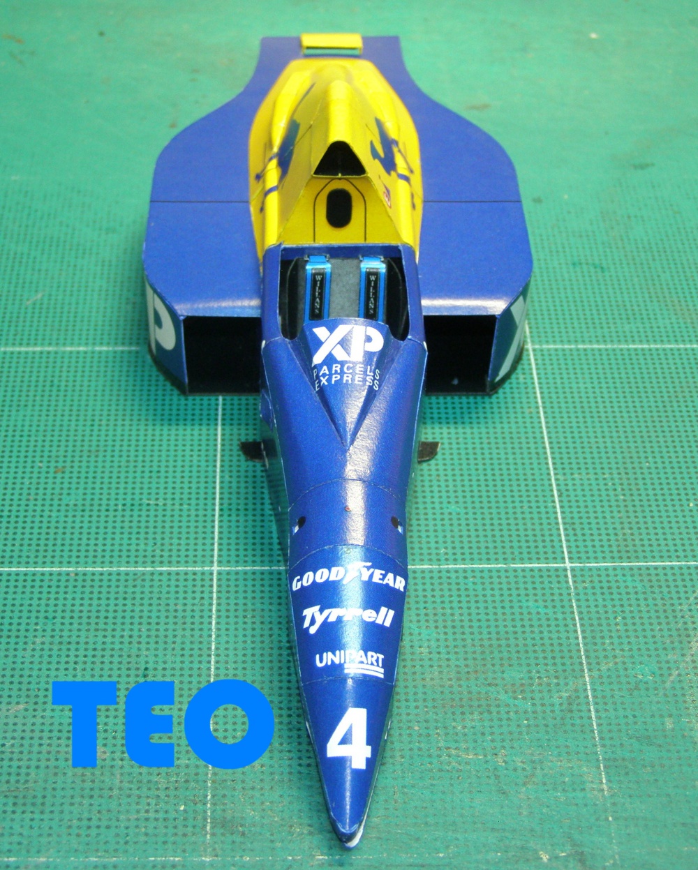 Tyrrell 018 (Plná velikost v novém okně) Tyrrell 018