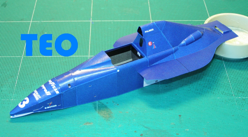 Tyrrell 018 (Plná velikost v novém okně) Tyrrell 018