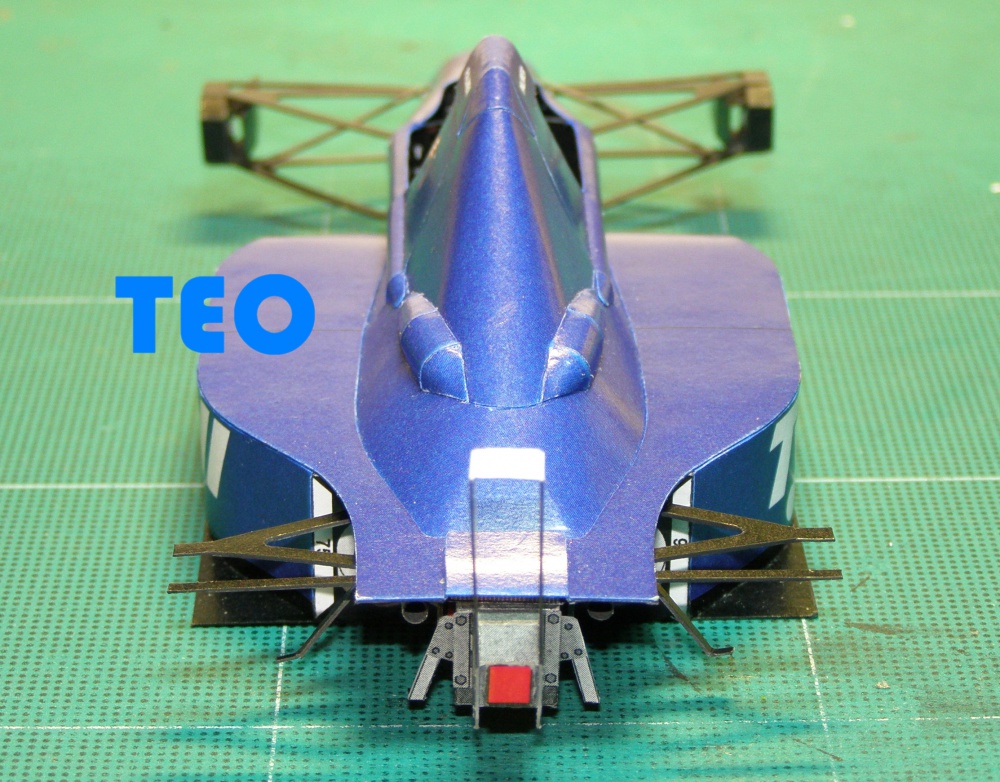 Tyrrell 018 (Plná velikost v novém okně) Tyrrell 018