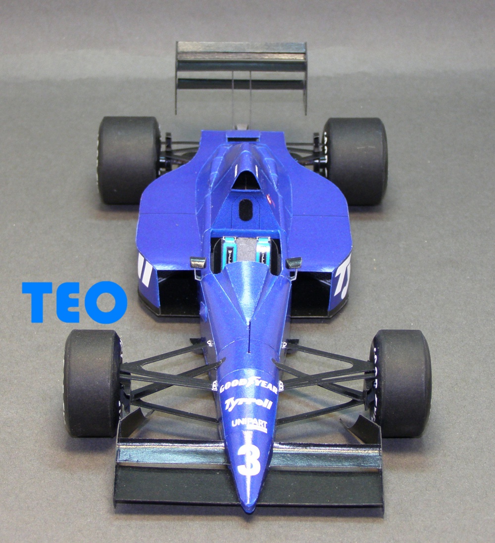 Tyrrell 018 (Plná velikost v novém okně) Tyrrell 018