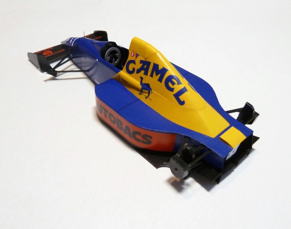 Tyrrell 018, VC Japonska´89 (Plná velikost v novém okně) Tyrrell 018, VC Japonska´89