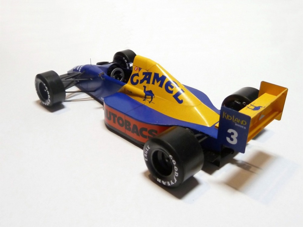 Tyrrell 018, VC Japonska´89 (Plná velikost v novém okně) Tyrrell 018, VC Japonska´89