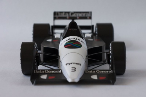 Tyrrell DG 016 Tyrrell DG 016