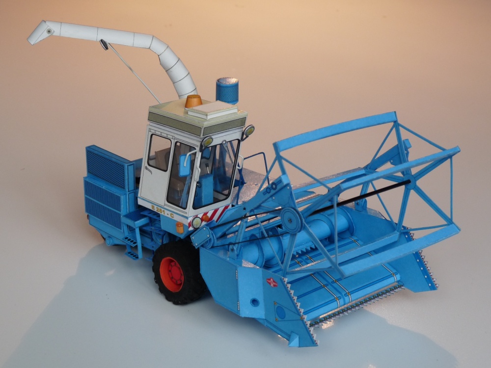 Modely Agromodels (Plná velikost v novém okně) Modely Agromodels