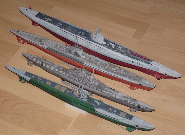 U-boot IA a XB (Plná velikost v novém okně) U-boot IA a XB