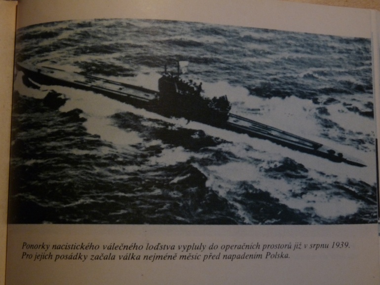 U Boot U VII a U IX (Pln� velikost v nov�m okn�) U Boot U VII a U IX