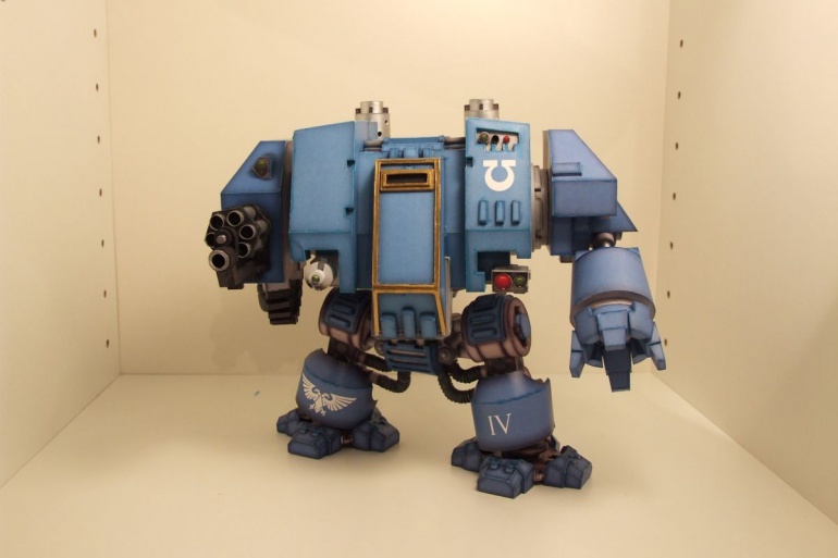 Ultramarines Dreadnought Mk. V. (Plná velikost v novém okně) Ultramarines Dreadnought Mk. V.