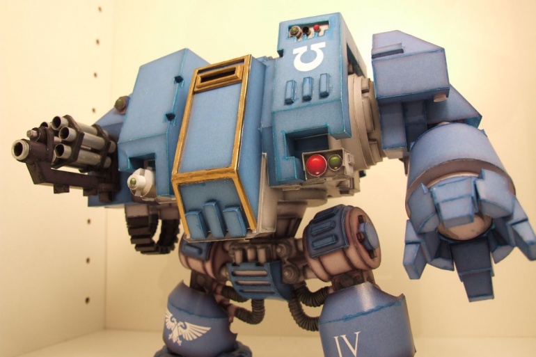 31581