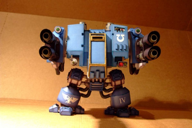 Ultramarines Dreadnought Mk. V. (Plná velikost v novém okně) Ultramarines Dreadnought Mk. V.