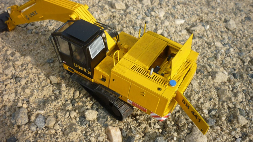 UNEX DH 441 (Plná velikost v novém okně) UNEX DH 441