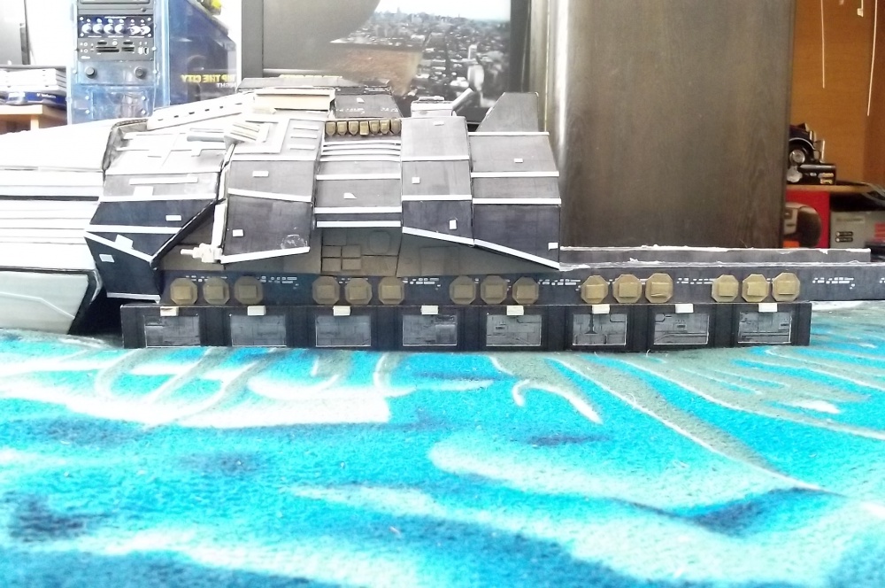 251697