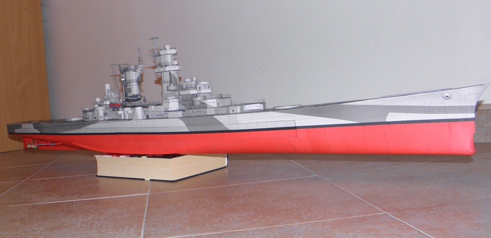 USS Alaska (Plná velikost v novém okně) USS Alaska