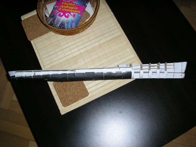 37464