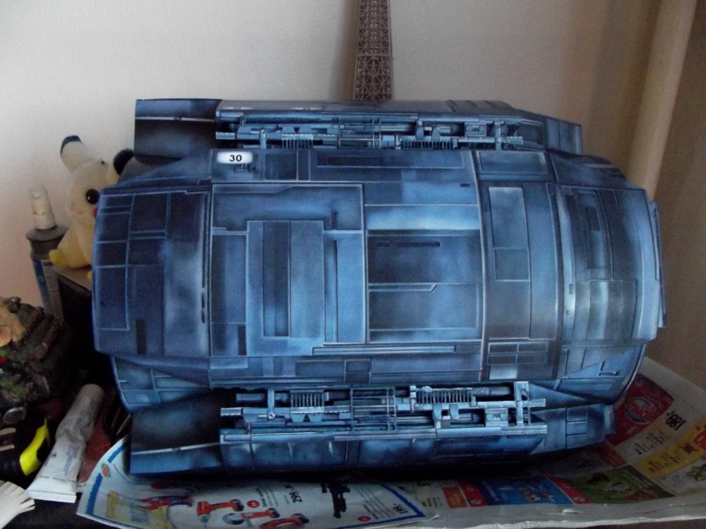 USS SULACO 1: 320 (Plná velikost v novém okně) USS SULACO 1: 320