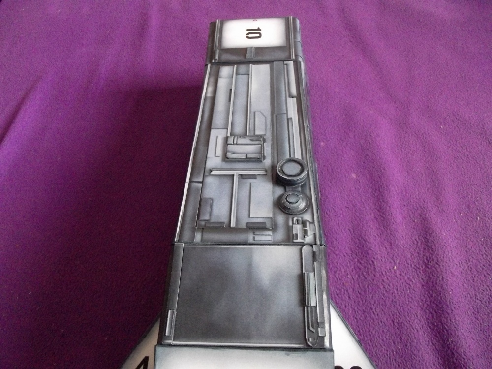 USS SULACO 1: 320 (Plná velikost v novém okně) USS SULACO 1: 320