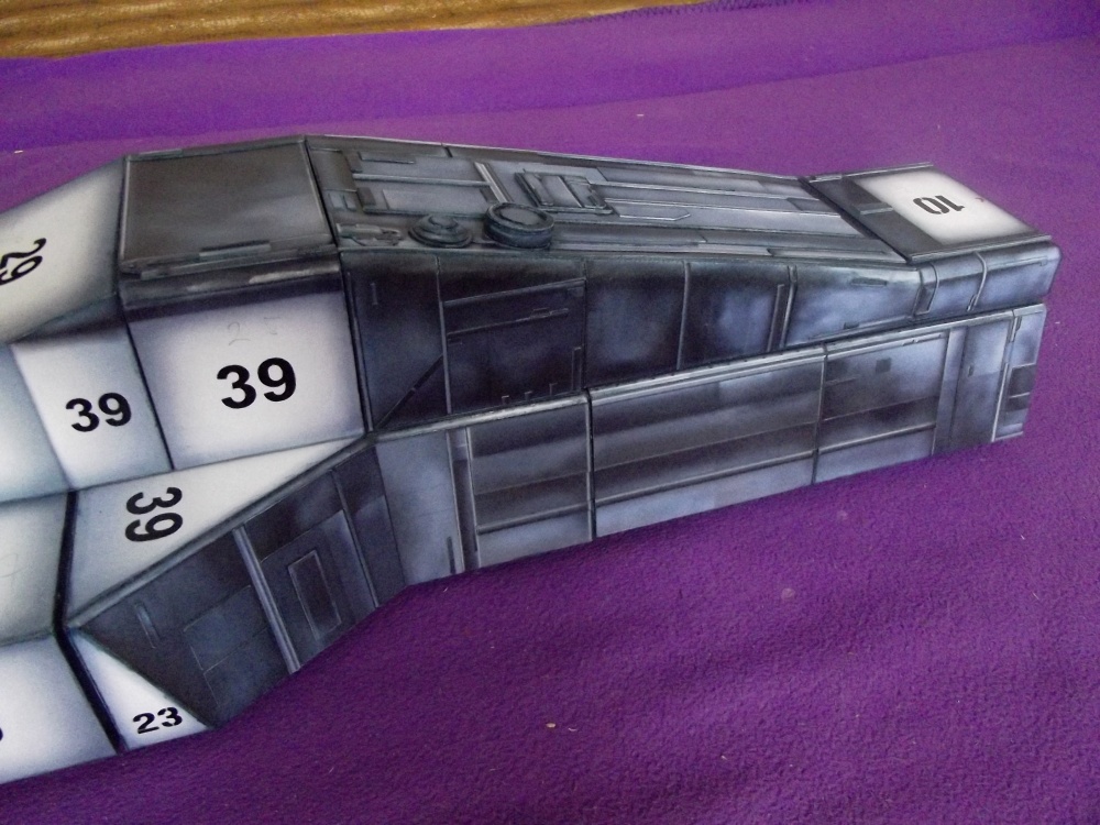 USS SULACO 1: 320 (Plná velikost v novém okně) USS SULACO 1: 320