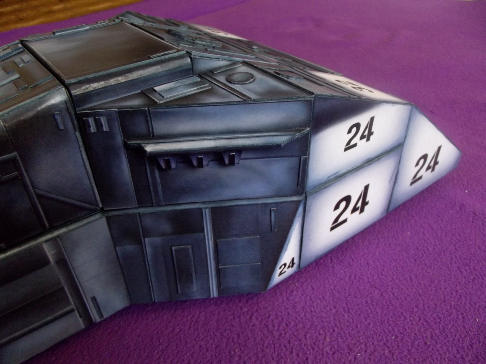USS SULACO 1: 320 (Plná velikost v novém okně) USS SULACO 1: 320