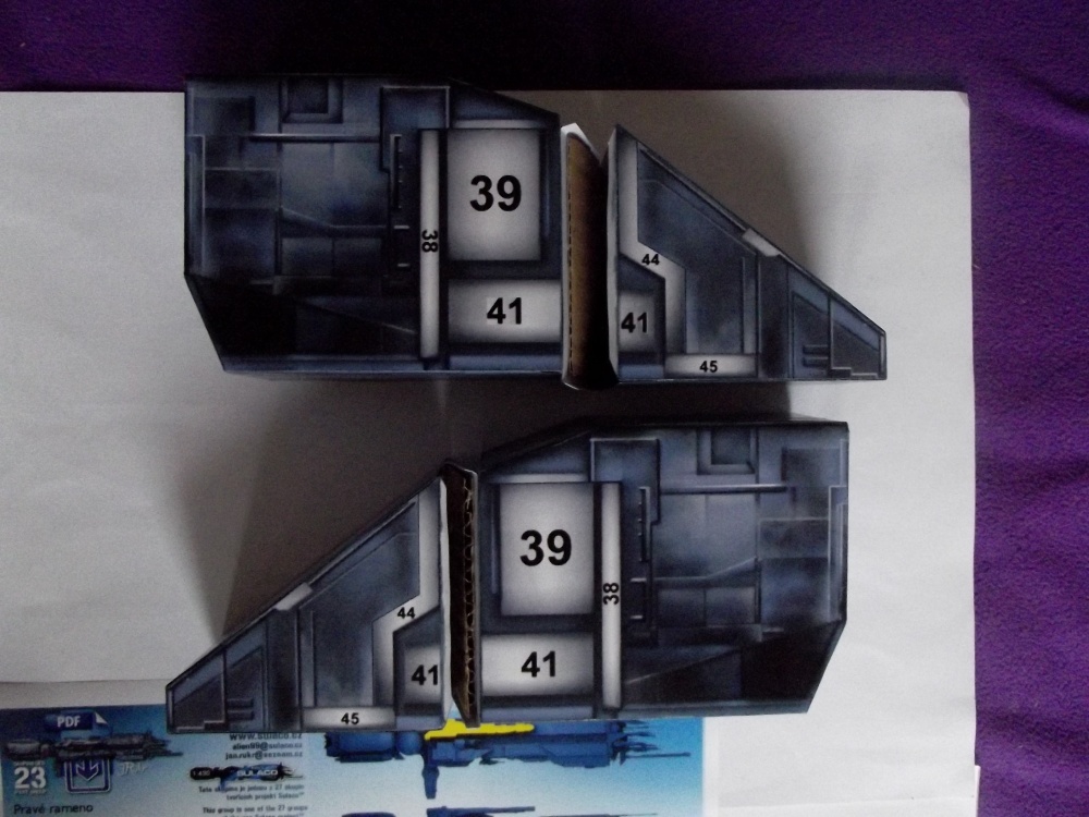 USS SULACO 1: 320 (Plná velikost v novém okně) USS SULACO 1: 320