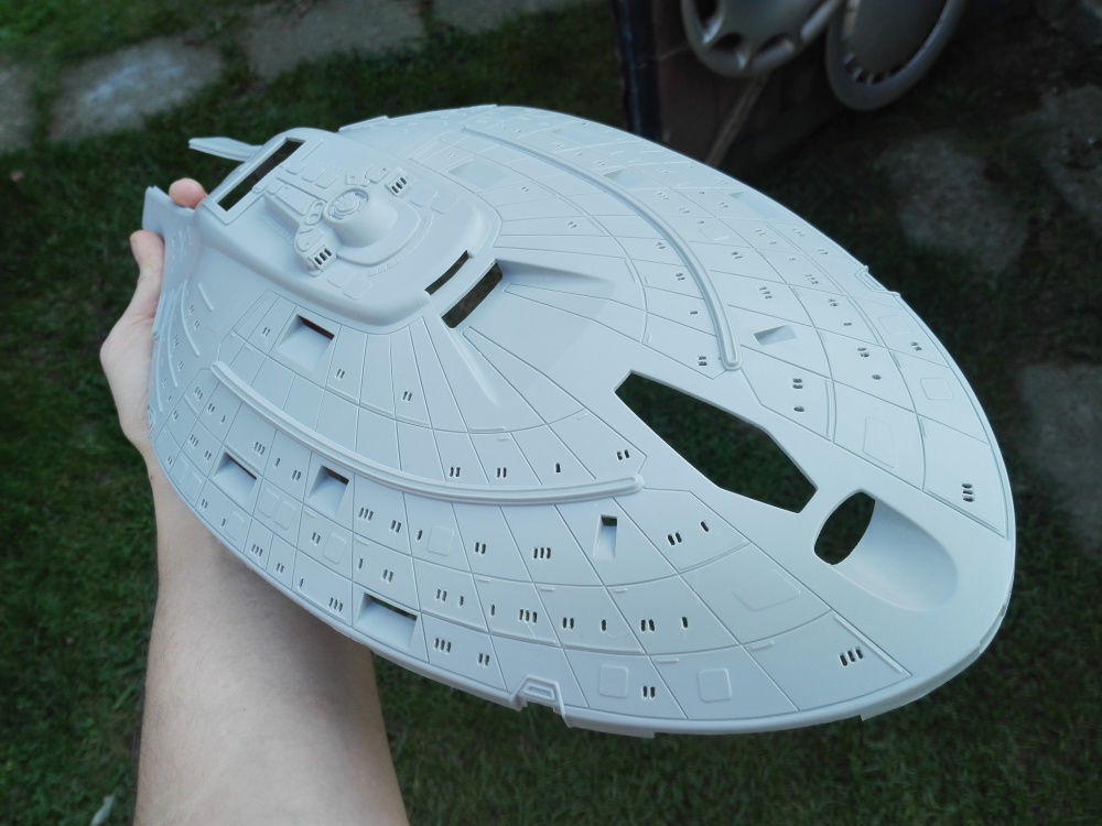 U.S.S. VOYAGER (Star Trek) Revell (Plná velikost v novém okně) U.S.S. VOYAGER (Star Trek) Revell